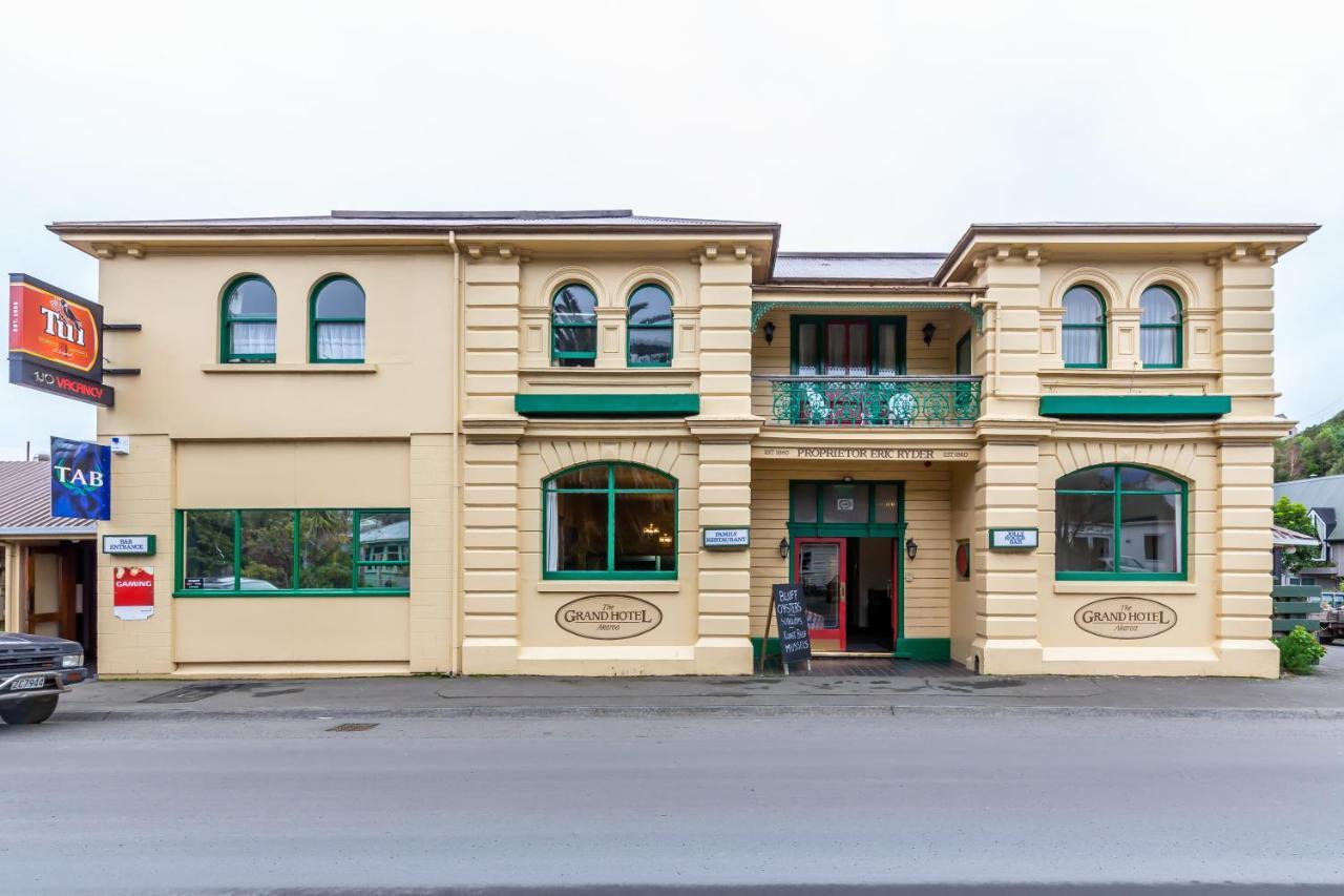 The Grand Hotel & Bar - Akaroa Zewnętrze zdjęcie